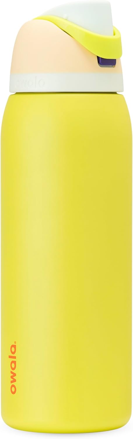 Owala FreeSip Insulated Stainless Steel Water Bottle with Straw, BPA-Free Sports Water Bottle, Great for Travel, 24 Oz, Denim