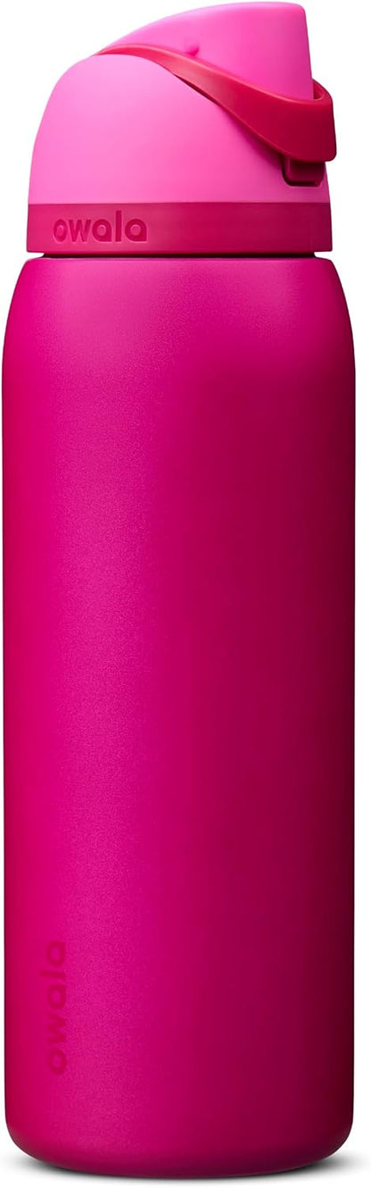 Owala FreeSip Insulated Stainless Steel Water Bottle with Straw, BPA-Free Sports Water Bottle, Great for Travel, 24 Oz, Denim