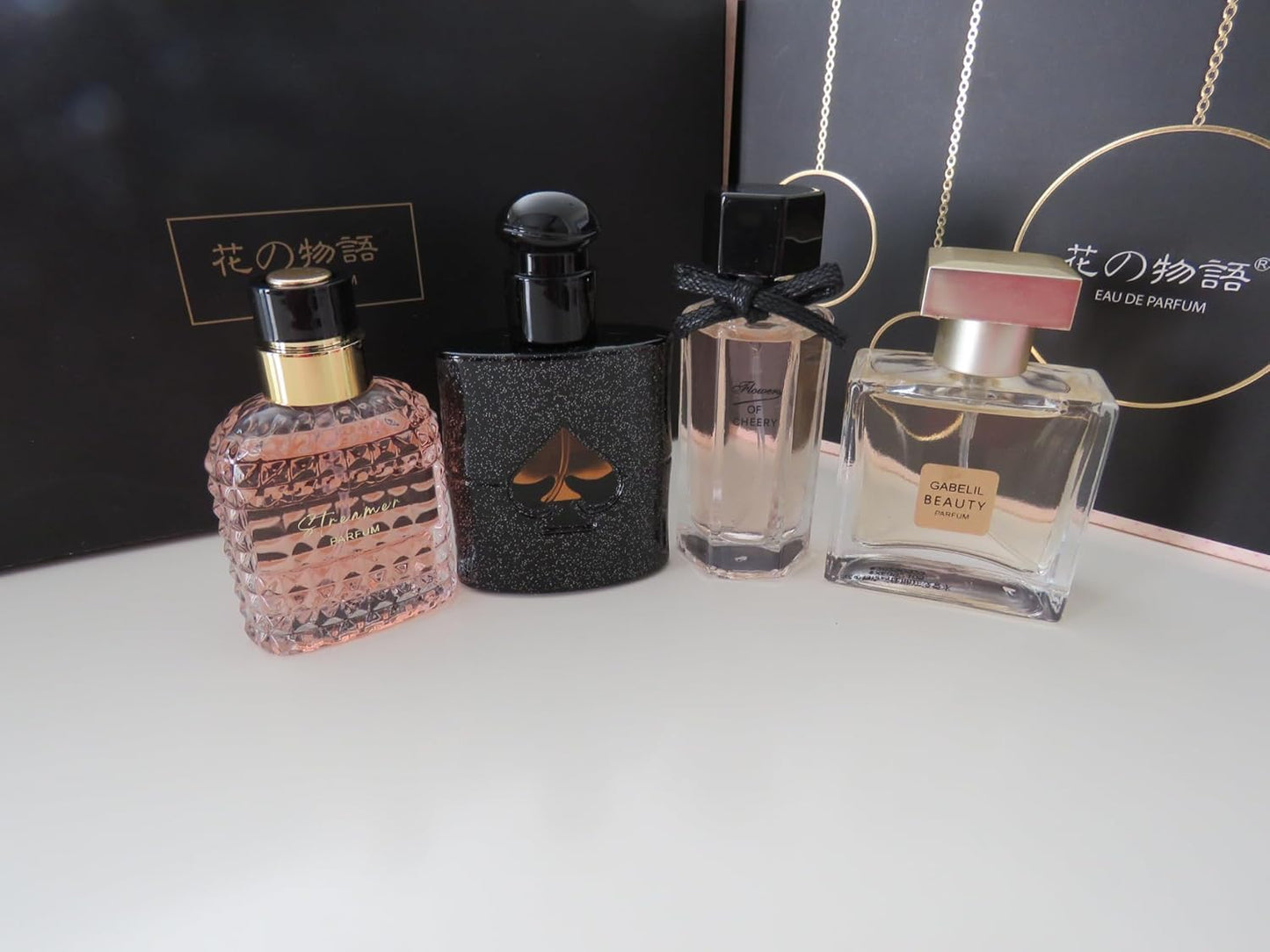 Women's Perfume Set: 4 Floral and Fruity Fragrances in a Gift Box, 105(25ml x3 +30ml) ml Total (3.5oz). Perfect for Gifting or Personal use, Elegant and Timeless Scents for any Accasions