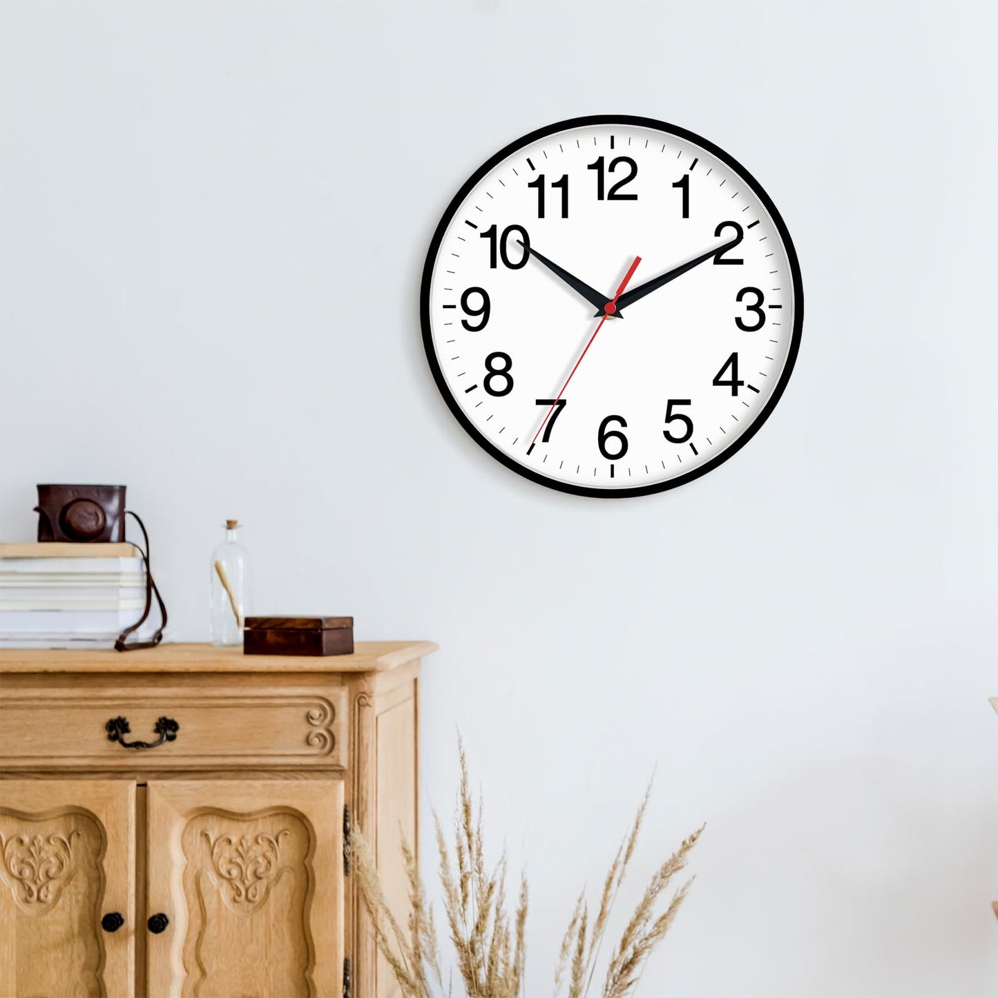 Rohioue Wall Clock Modern 8 Inch Battery Operated Silent Non Ticking Small Analog Clock for Living Room Office Home Bedroom Kitchen Bathroom(Black)
