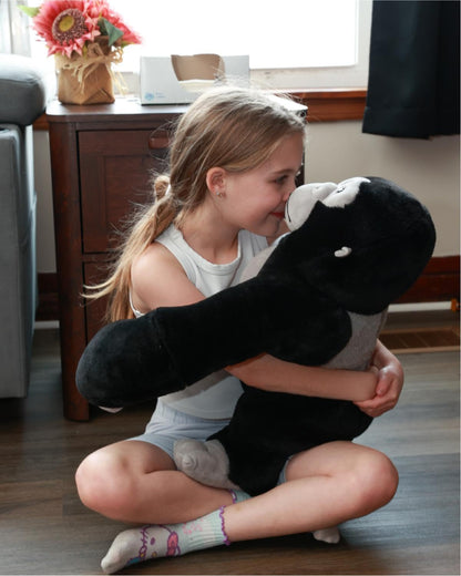 MaoGoLan 47" Giant Axolotl Stuffed Animal,Ultra Soft Salamander Kids Body Pillow Plush,4 Feet Jumbo Throw Pillow Plushie for Axolotl Lover,Home Decor,Gifts