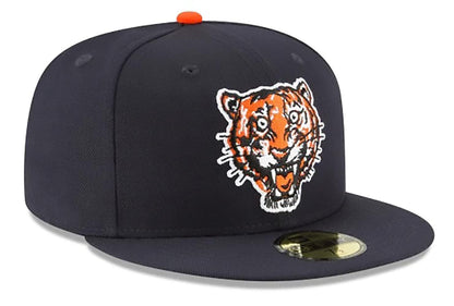 New Era Mens New York Yankees MLB Authentic Collection 59FIFTY Cap, Adult, Scarlet