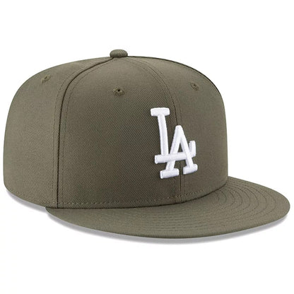 New Era Mens New York Yankees MLB Authentic Collection 59FIFTY Cap, Adult, Scarlet