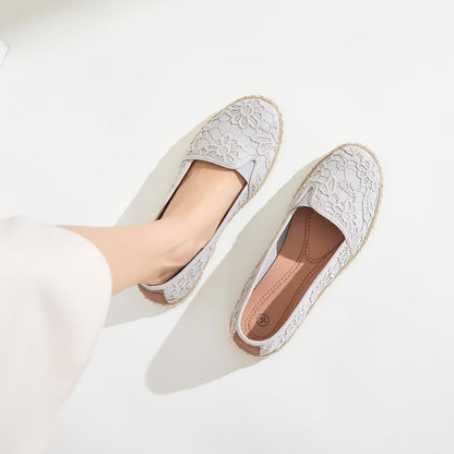 BABUDOG Women's Flats with Flower Embroideried,White Lace Ballet Flats,Comfortable Dress Flats