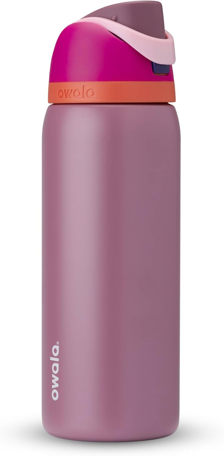 Owala FreeSip Insulated Stainless Steel Water Bottle with Straw, BPA-Free Sports Water Bottle, Great for Travel, 24 Oz, Denim