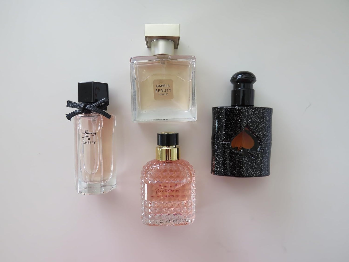 Women's Perfume Set: 4 Floral and Fruity Fragrances in a Gift Box, 105(25ml x3 +30ml) ml Total (3.5oz). Perfect for Gifting or Personal use, Elegant and Timeless Scents for any Accasions