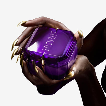Mugler Alien Body Cream - Earthy Woody Womens Scented Lotion - 6.7 Fl Oz | Moisturizing Radiant Scented Body Cream - With Jasmine, Cashmeran Wood & Amber Scents - Hydrating Cream for Daily Routine
