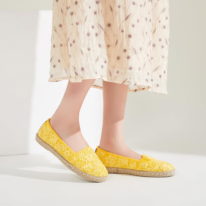 BABUDOG Women's Flats with Flower Embroideried,White Lace Ballet Flats,Comfortable Dress Flats