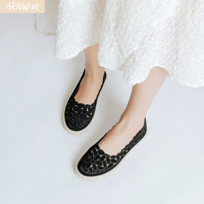 HEAWISH Women’s Ballet Flat Daisy Round Toe Dress Shoes Casual Slip On Rope Loafer