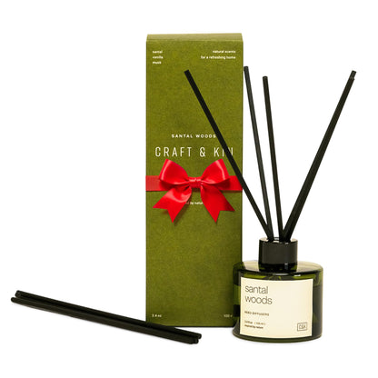 Craft & Kin Reed Diffuser with Dried Flowers | 5 oz Stone Fruit & Sage Scented Holiday Reed Diffusers for Home, Bathroom | Scent Sticks | Elegant Fragrance Home Decor for Men & Women