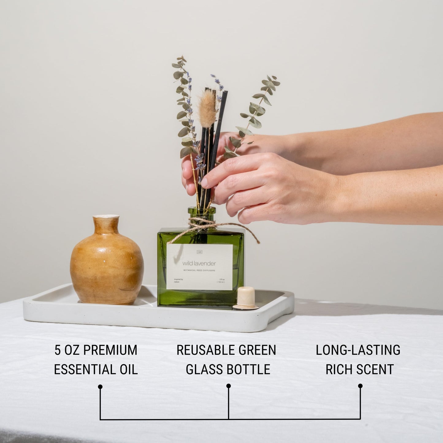 Craft & Kin Reed Diffuser with Dried Flowers | 5 oz Stone Fruit & Sage Scented Holiday Reed Diffusers for Home, Bathroom | Scent Sticks | Elegant Fragrance Home Decor for Men & Women