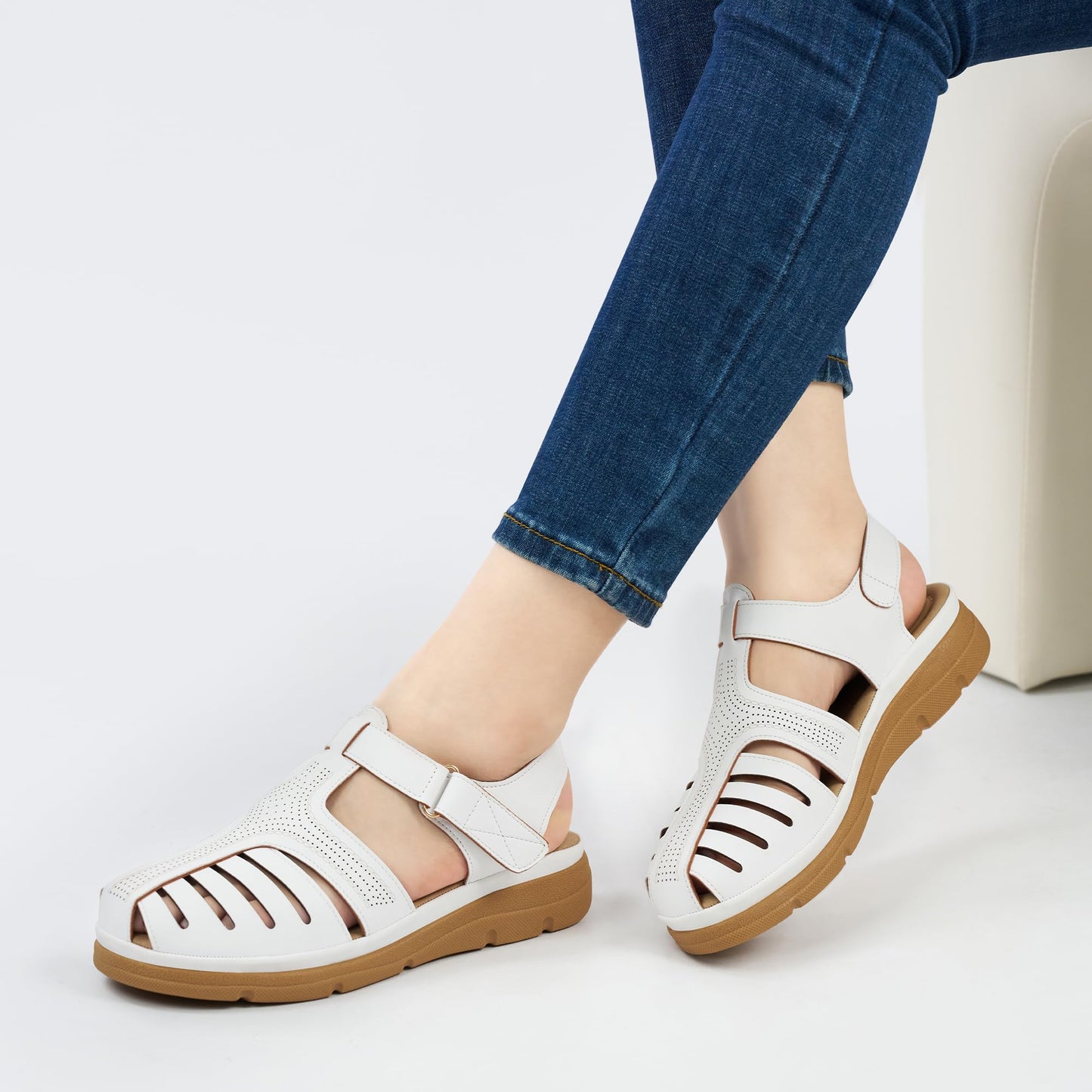 Womens Summer Flat Sandals: Comfortable Closed Toe Dressy Flats Sandals Ankle Strap Casual Outdoor Fisherman Walking Sandal