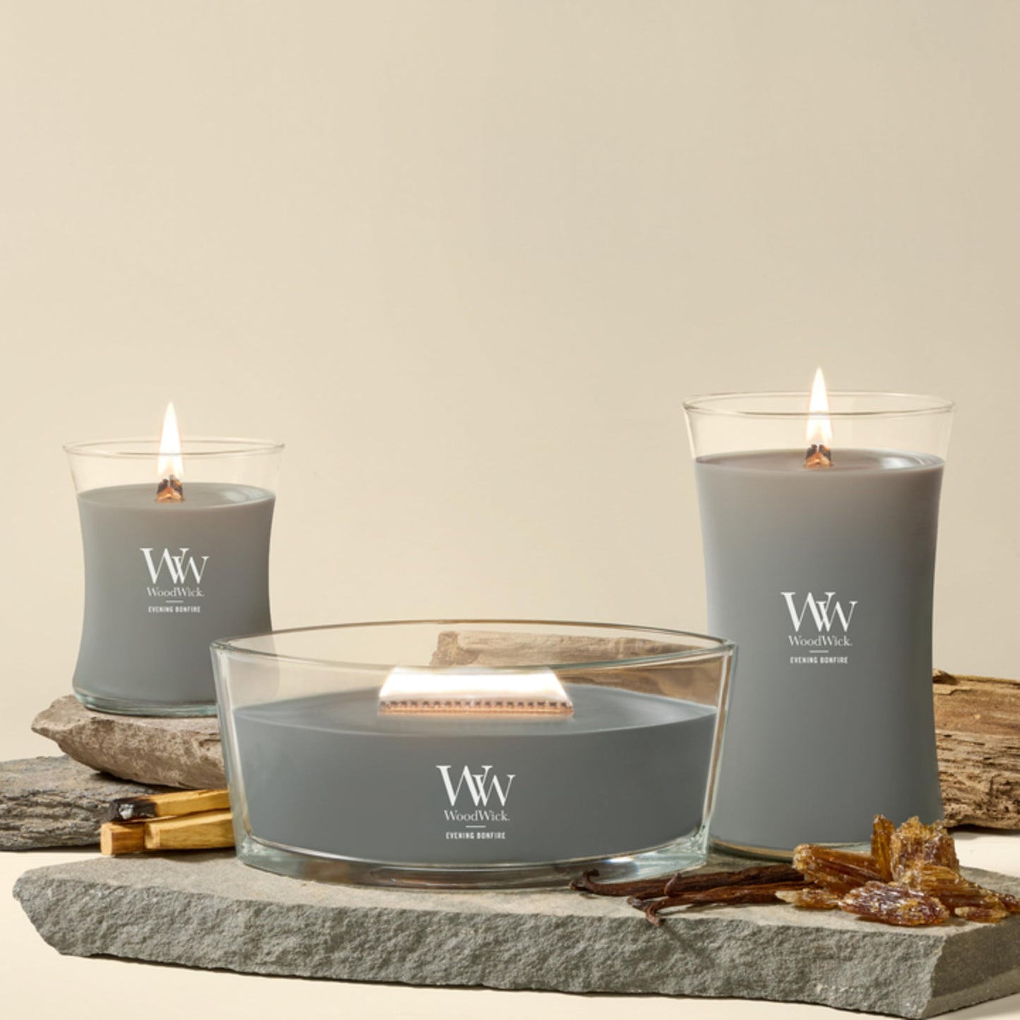 WoodWick Large Hourglass Fireside Candle, Premium Soy Blend Wax, Crackles as it burns, Perfect for Gifting, 21oz
