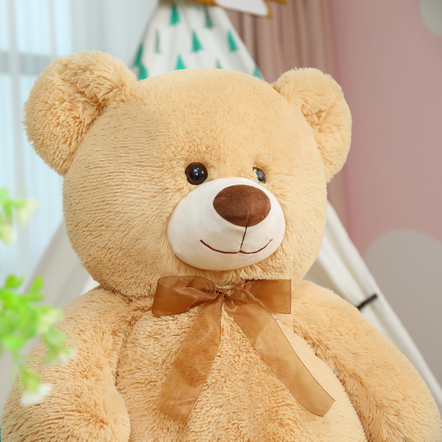 Toys Studio 47 Inch Big Teddy Bear Giant Stuffed Animal for Girls, 4 Feet Large Teddy Bear Baby Shower Party Decorations Kids Women Girlfriend Christmas Valentines Gifts, Light Brown