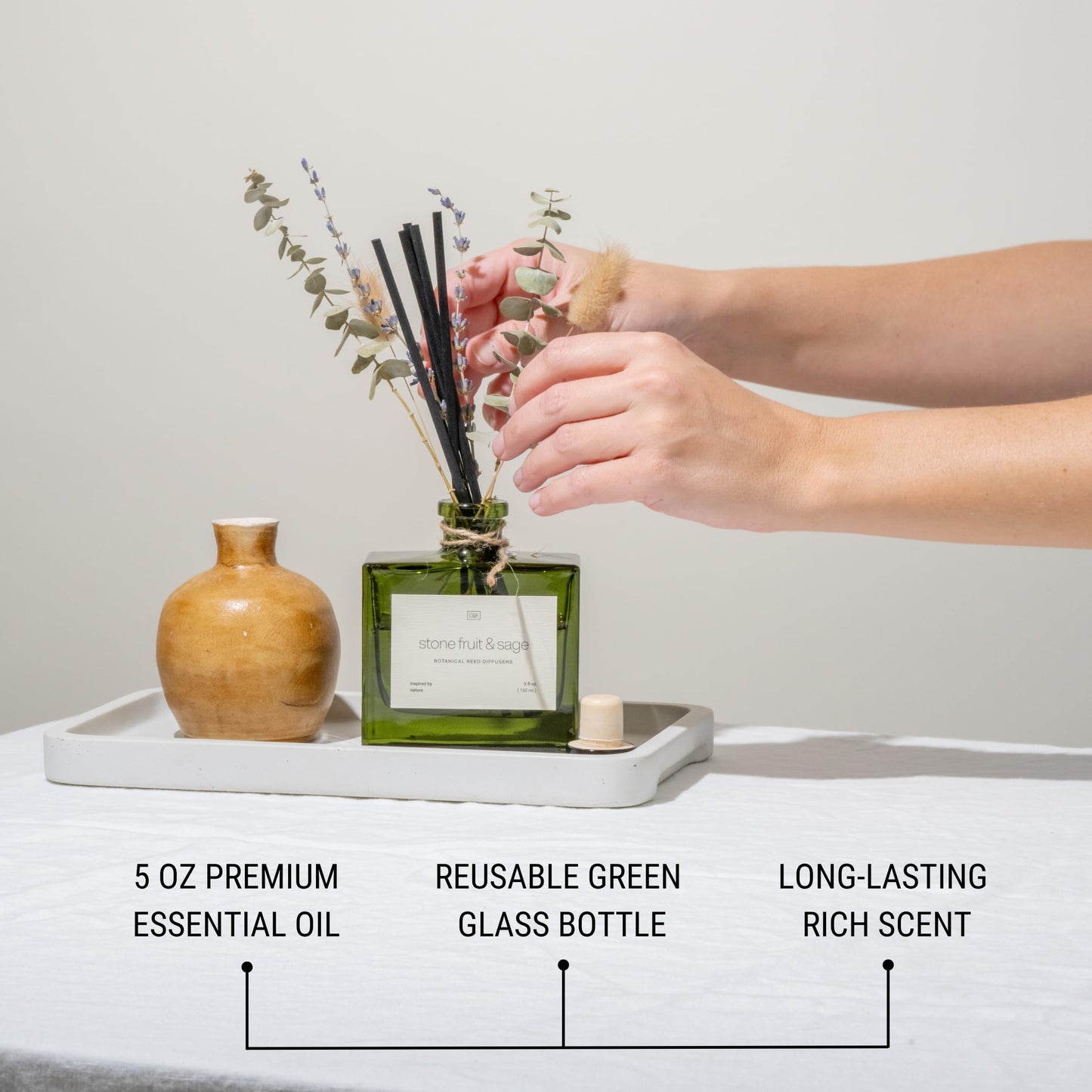 Craft & Kin Reed Diffuser with Dried Flowers | 5 oz Stone Fruit & Sage Scented Holiday Reed Diffusers for Home, Bathroom | Scent Sticks | Elegant Fragrance Home Decor for Men & Women
