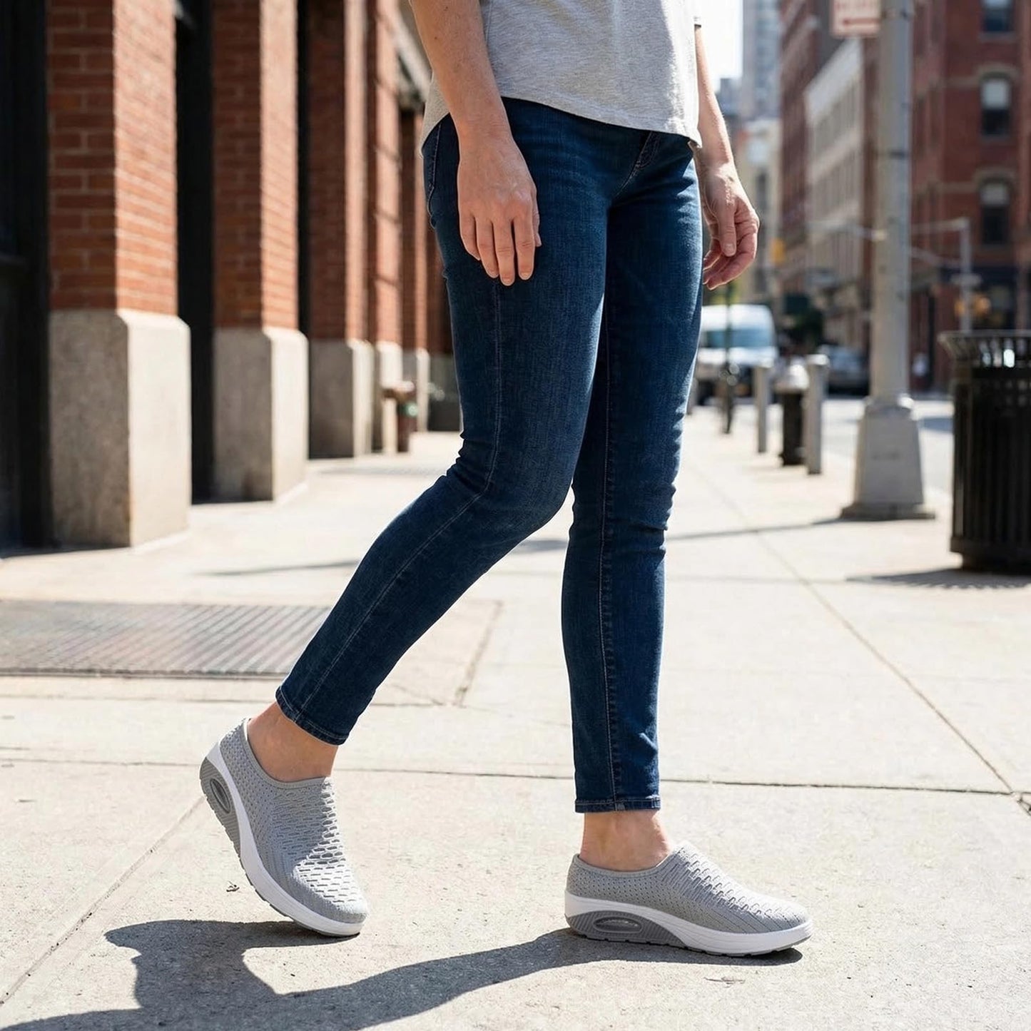 Women's Mesh Stretch Knitted Air Cushion Mule Clogs Fashion Comfortable Closed Round Toe Breathable Slip On Wedge Orthopedic Mules Sneaker for Summer Casual Beach Walking Slippers