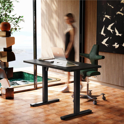 HUANUO 32" Small Electric Standing Desk Adjustable Height, 4 Memory Height Settings, Sit Stand Up Desk for Home Office & Computer Workstation, LightWalnut