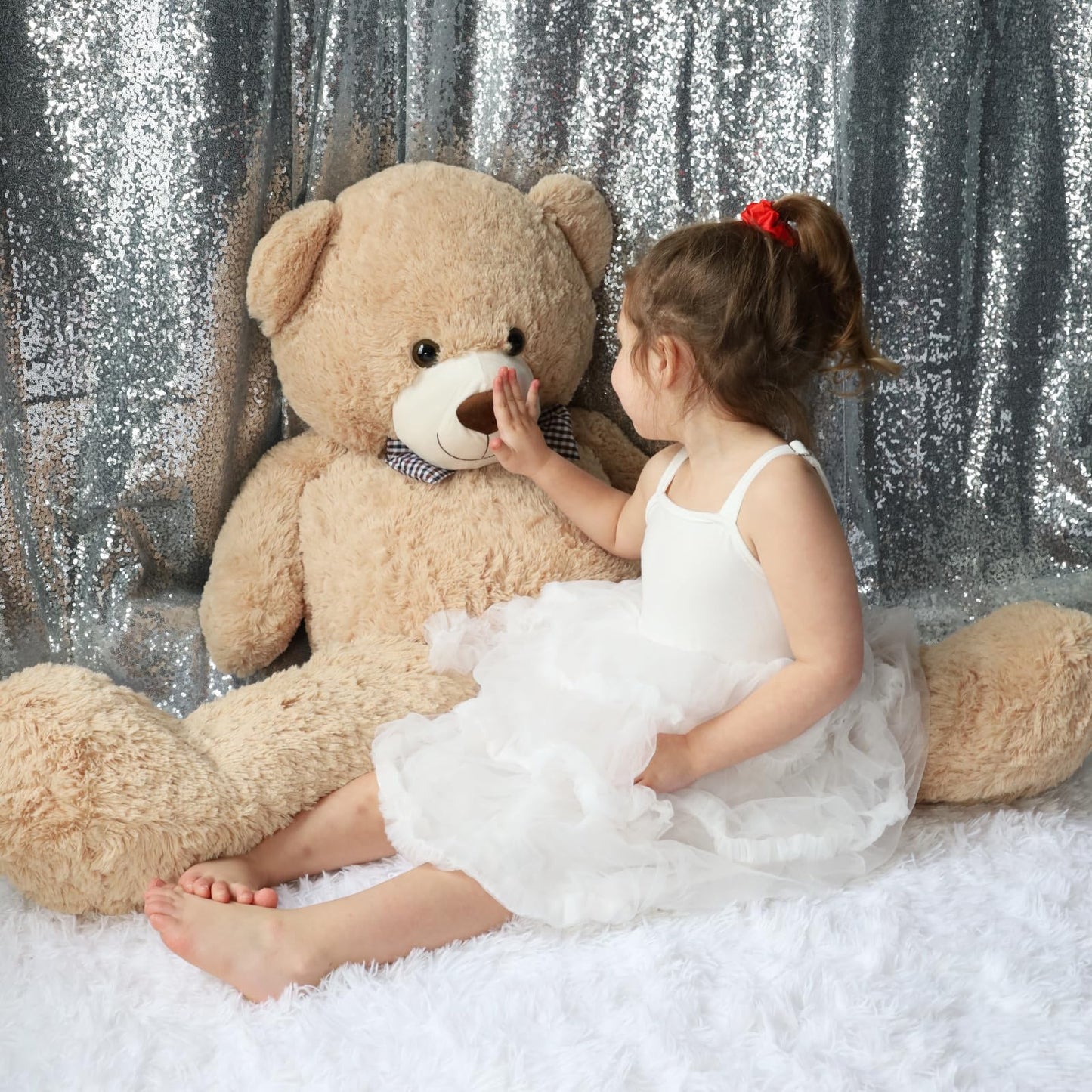 Toys Studio 47 Inch Big Teddy Bear Giant Stuffed Animal for Girls, 4 Feet Large Teddy Bear Baby Shower Party Decorations Kids Women Girlfriend Christmas Valentines Gifts, Light Brown