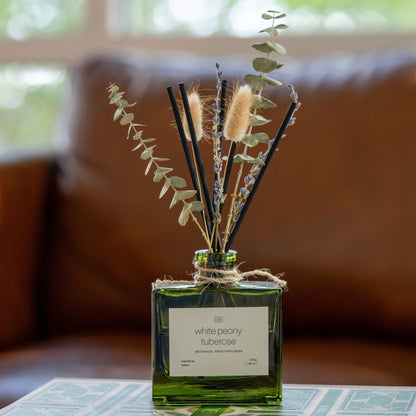 Craft & Kin Reed Diffuser with Dried Flowers | 5 oz Stone Fruit & Sage Scented Holiday Reed Diffusers for Home, Bathroom | Scent Sticks | Elegant Fragrance Home Decor for Men & Women