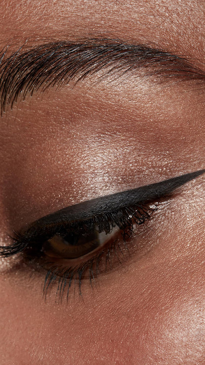 stila Waterproof Liquid Eye Liner, Stay All Day Makeup with Fine Brush Tip Lasting Satin Finish, Smudge-Proof & Transfer-Resistant