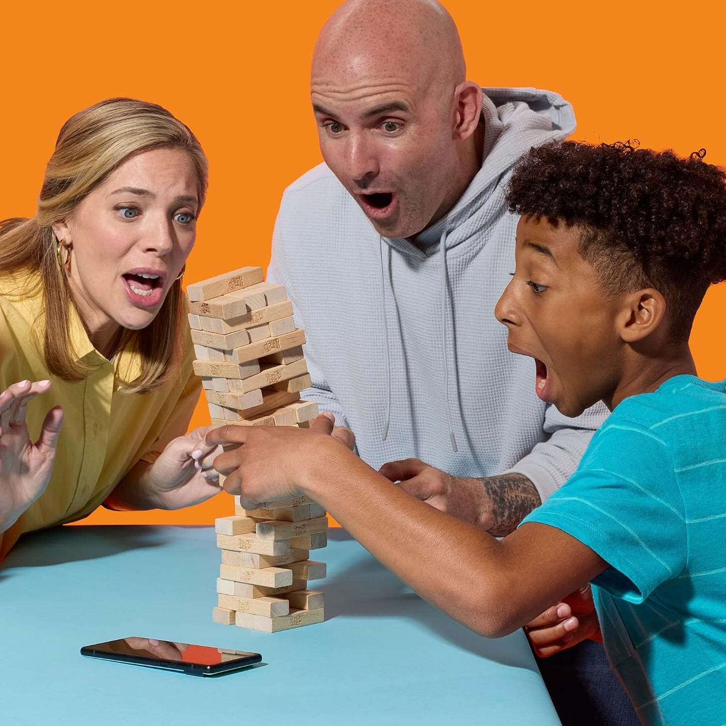 Official Hasbro Games Jenga Game | Digital Die for 6 More Ways to Play | Original Wood Block Game | Stacking Tower | Ages 6+ | 1+ Players | Party Games