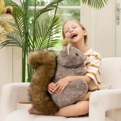 MaoGoLan 47" Giant Axolotl Stuffed Animal,Ultra Soft Salamander Kids Body Pillow Plush,4 Feet Jumbo Throw Pillow Plushie for Axolotl Lover,Home Decor,Gifts