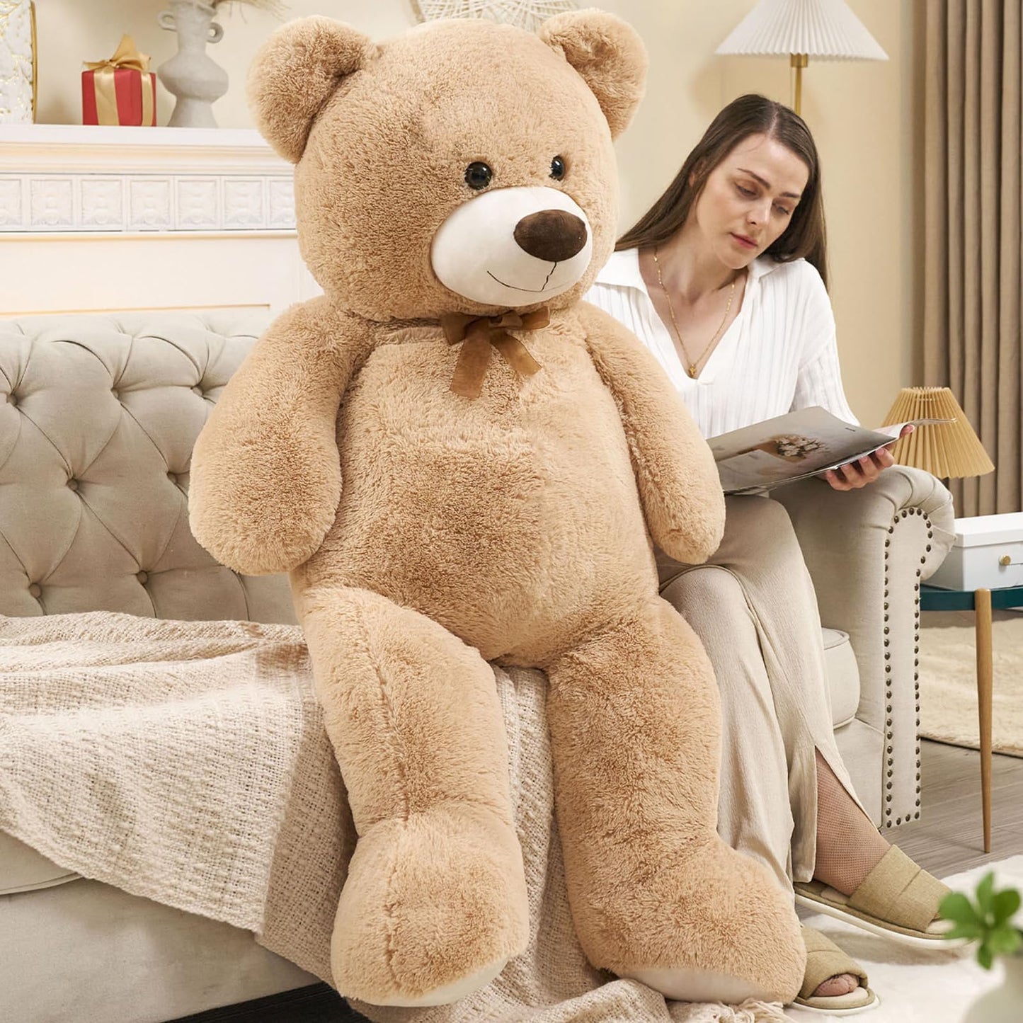 Toys Studio 47 Inch Big Teddy Bear Giant Stuffed Animal for Girls, 4 Feet Large Teddy Bear Baby Shower Party Decorations Kids Women Girlfriend Christmas Valentines Gifts, Light Brown
