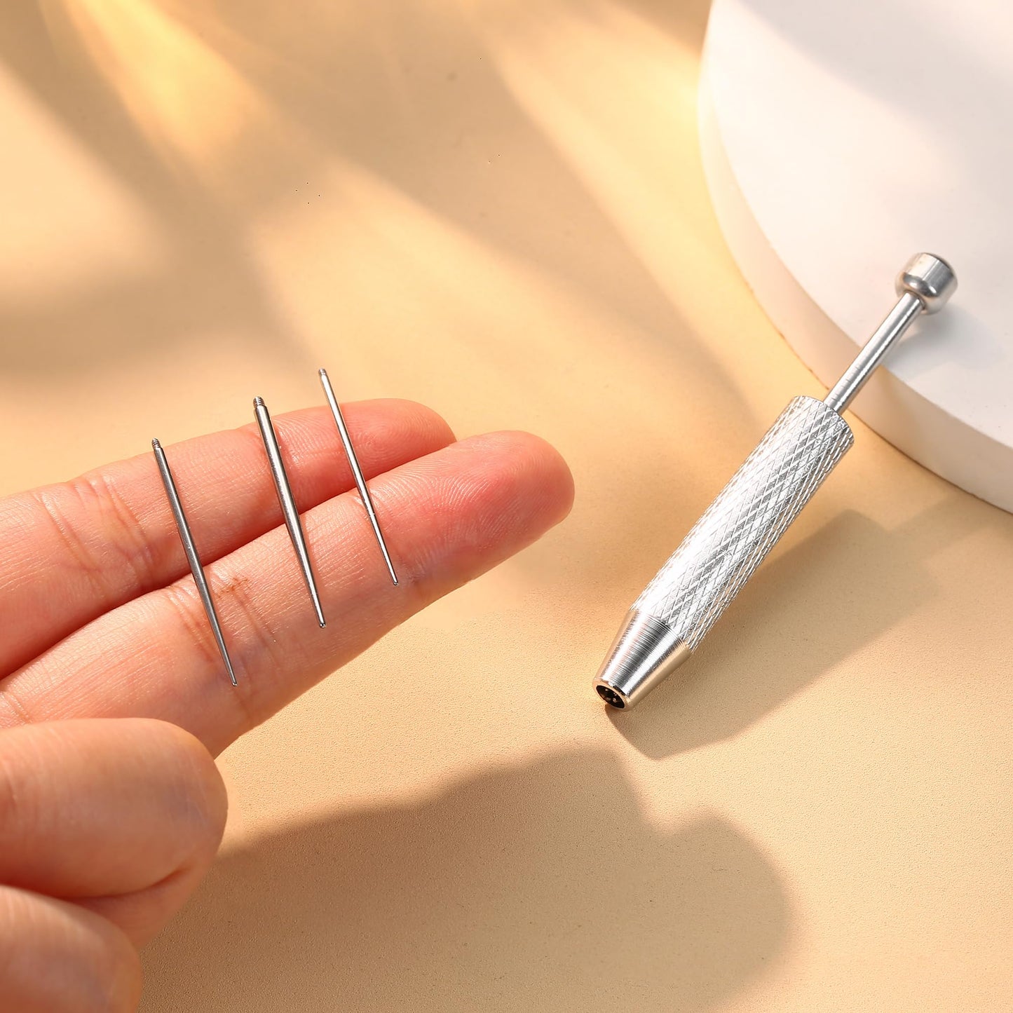 GEMQUEEN Piercing Taper Ball Grabber Tool for Changing Jewelry - 14G 16G 18G 20G Stainless Steel Flat Back Earrings Applicator Tool Threadless Insertion Pin Thread Body Piercing Kit for Ear Nose Lip