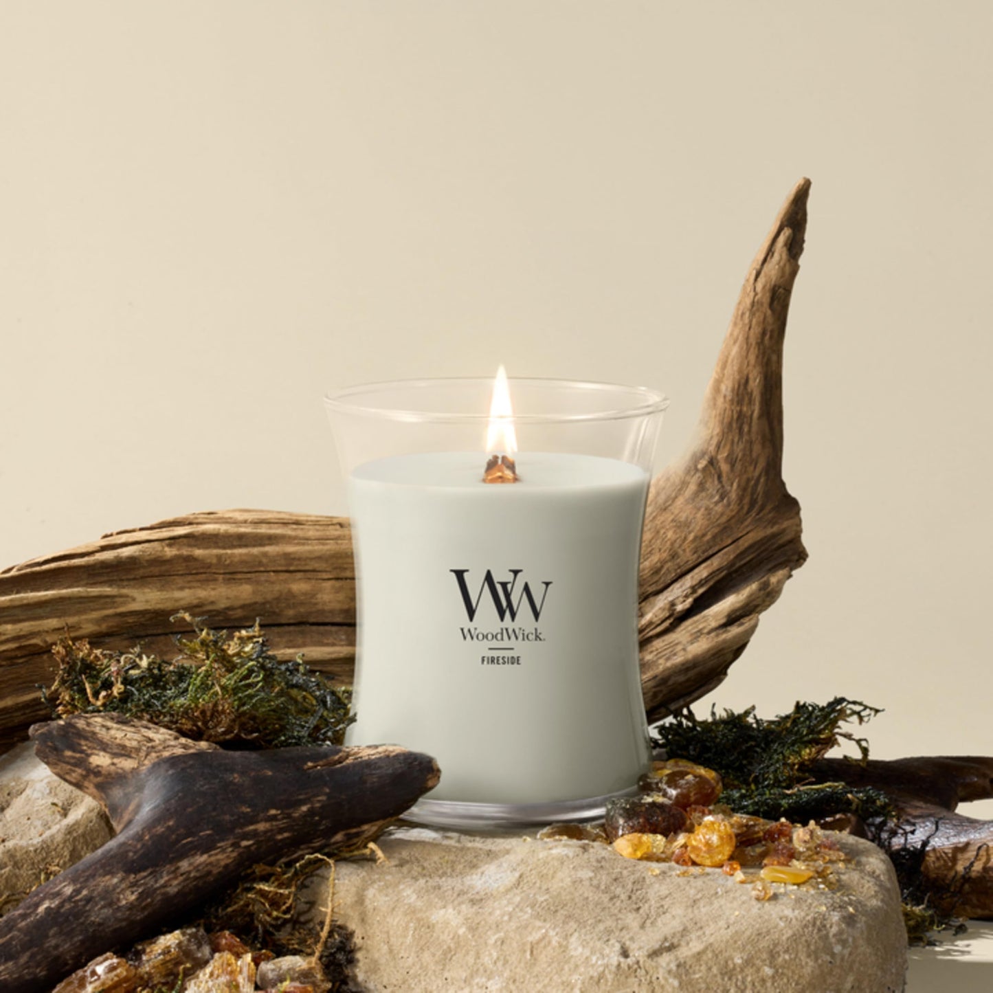 WoodWick Large Hourglass Fireside Candle, Premium Soy Blend Wax, Crackles as it burns, Perfect for Gifting, 21oz