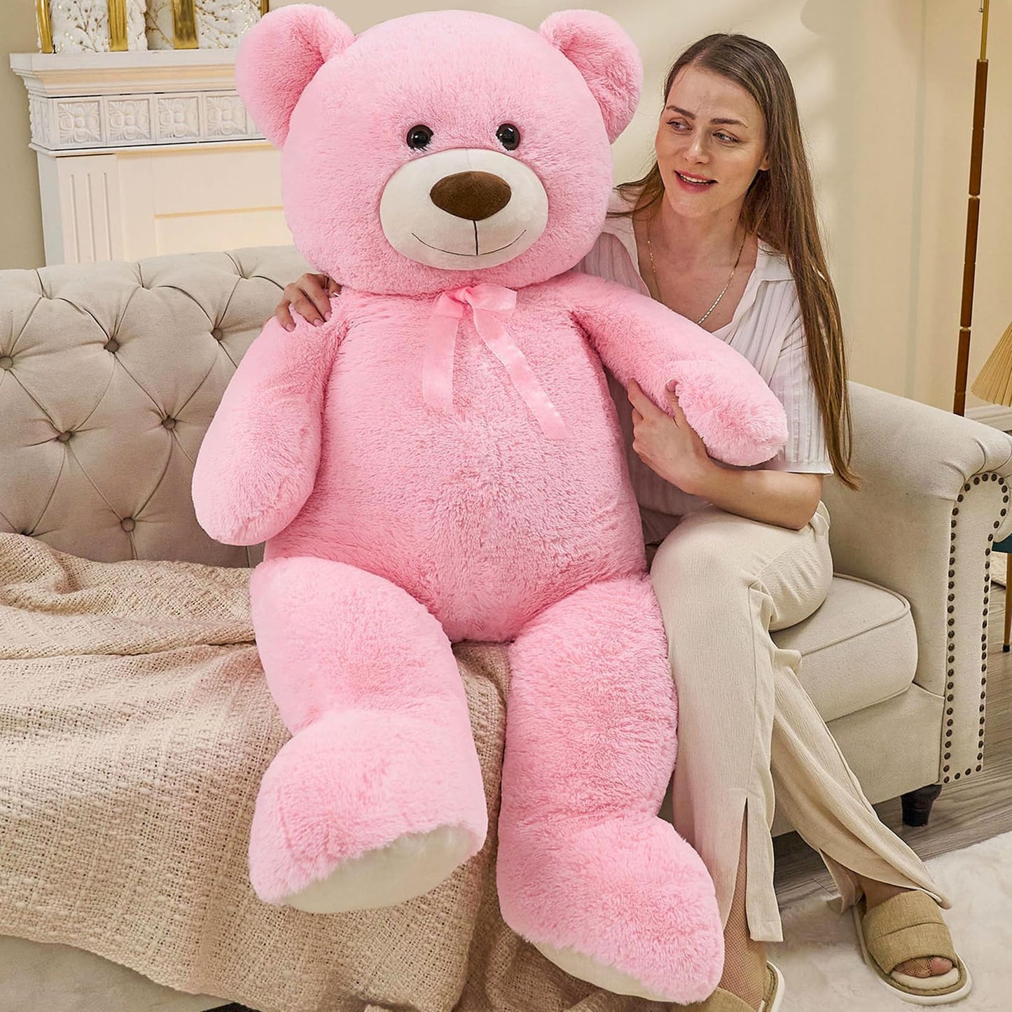 Toys Studio 47 Inch Big Teddy Bear Giant Stuffed Animal for Girls, 4 Feet Large Teddy Bear Baby Shower Party Decorations Kids Women Girlfriend Christmas Valentines Gifts, Light Brown