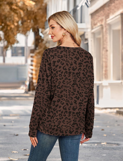 WIHOLL Womens Crewneck Sweatshirt Thumb Hole Long Sleeve Casual Fall Tops | Erly Fall Fashion, School Teacher Outfits, Long Sleeve Shirts, Winter Clothes, Pullover, Lightweight, Trendy