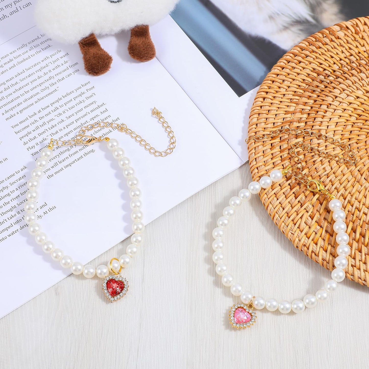 Tyqour 2pcs Cute Girl Cat Collar, Pearl Cat Dog Collar with Small Heart Shape Rhinestone for Small Dogs and Cats Adjustable Fancy Dog Pearl Necklace Collars, Pink Heart + White Heart