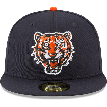 New Era Mens New York Yankees MLB Authentic Collection 59FIFTY Cap, Adult, Scarlet