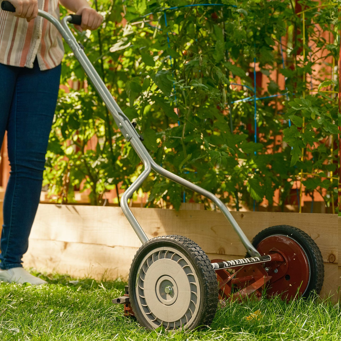 American Lawn Mower 1204-14 14-Inch 4-Blade Push Reel Lawn Mower, Red